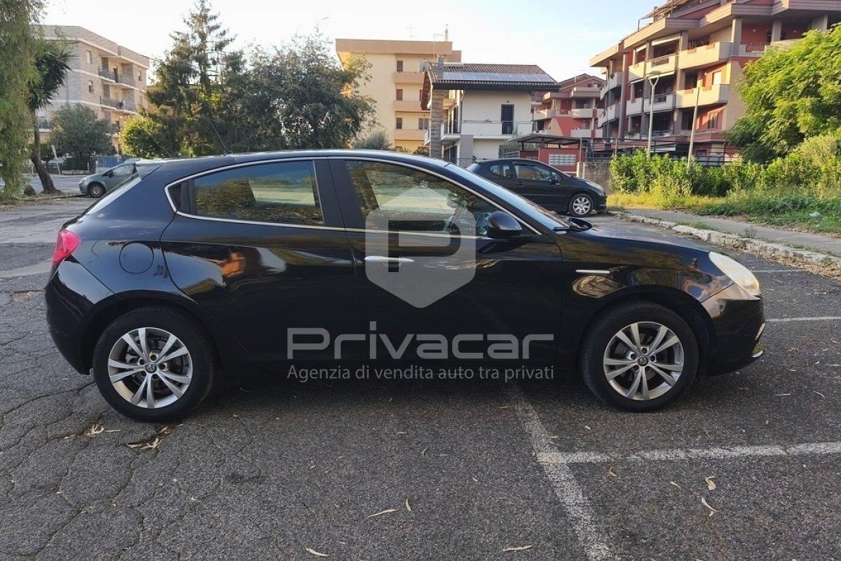 ALFA ROMEO Giulietta 1.6 JTDm-2 105 CV Distinctive