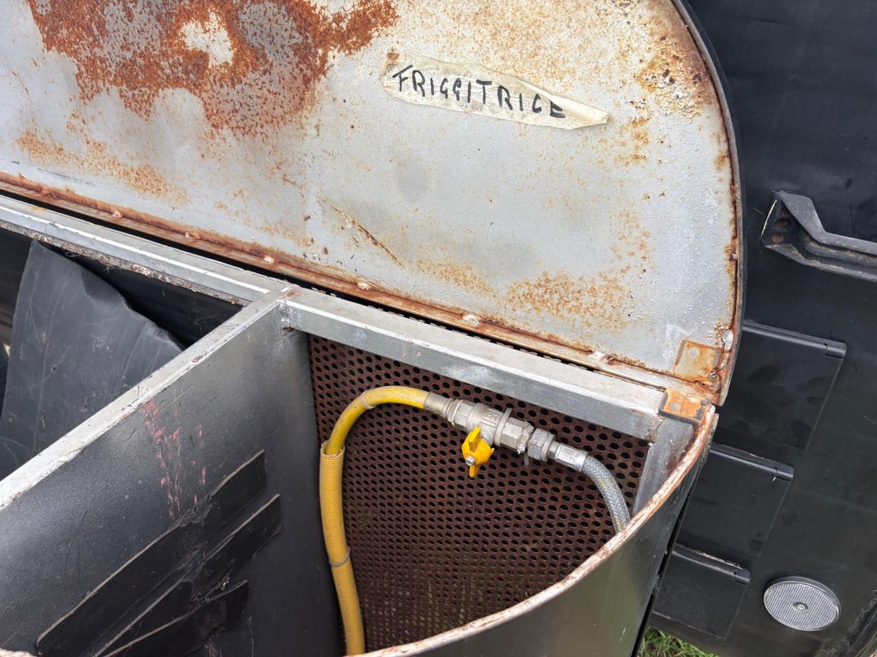 Elnagh 410 food truck
