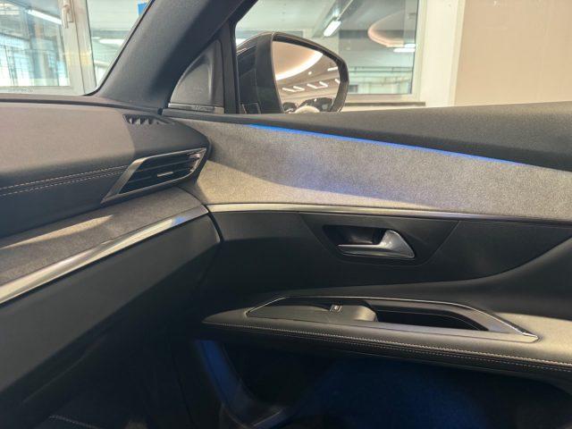 PEUGEOT 3008 BlueHDi 130 S&S EAT8 GT Pack + TETTO