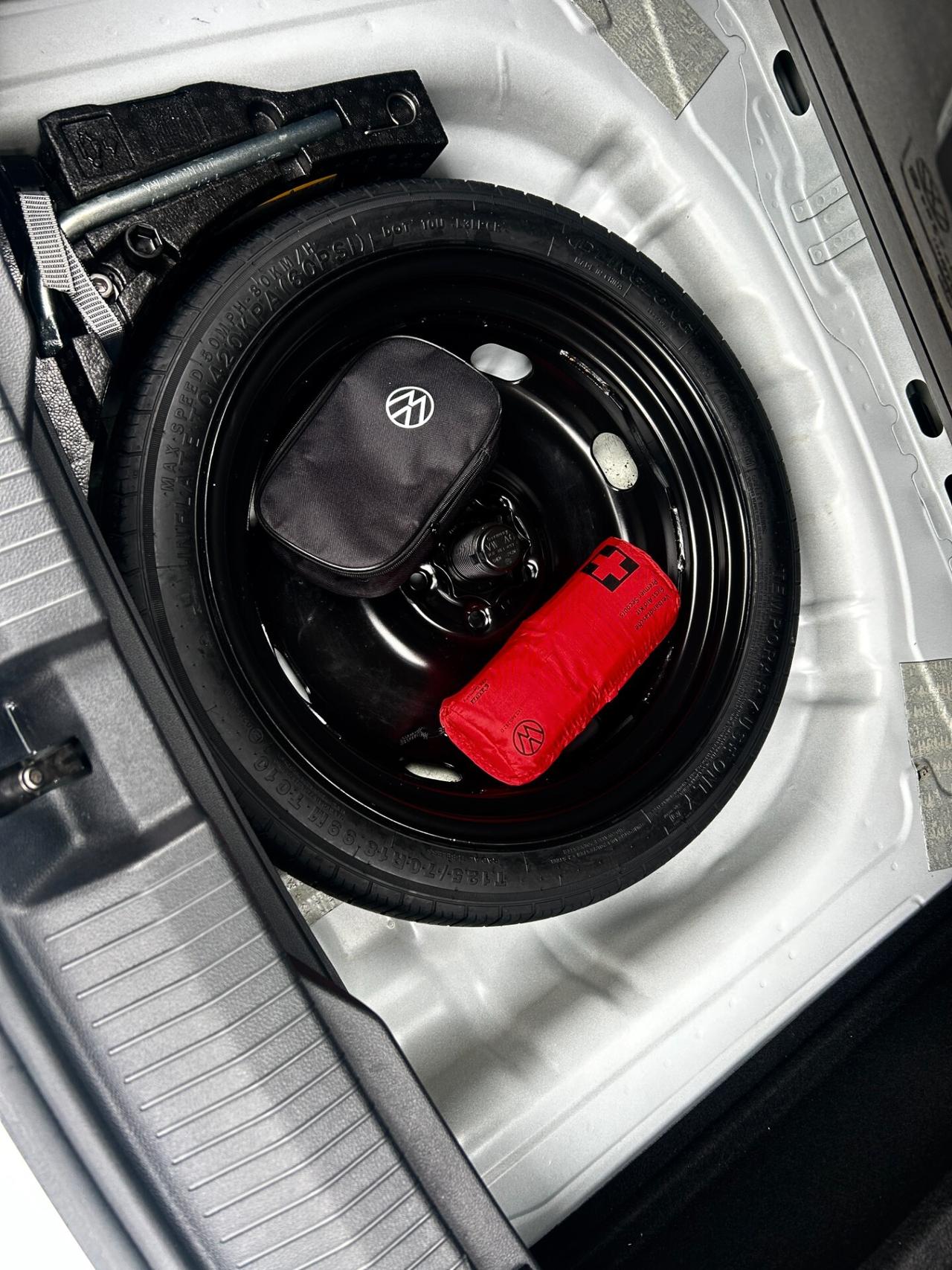 Volkswagen T-Roc 1.0 TSI Life 2023