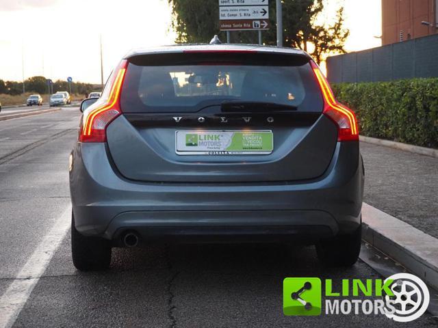 VOLVO V60 D2 Geartronic Kinetic