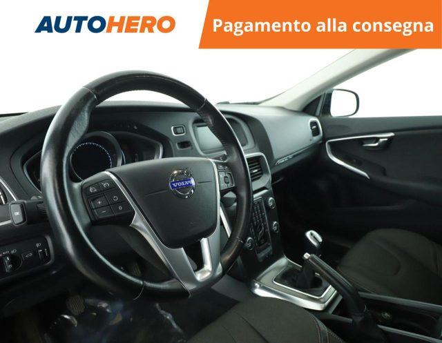 VOLVO V40 Cross Country D2 1.6 Momentum