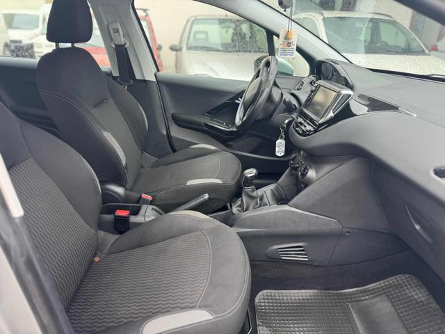 PEUGEOT 208 1.2 82cv Allure