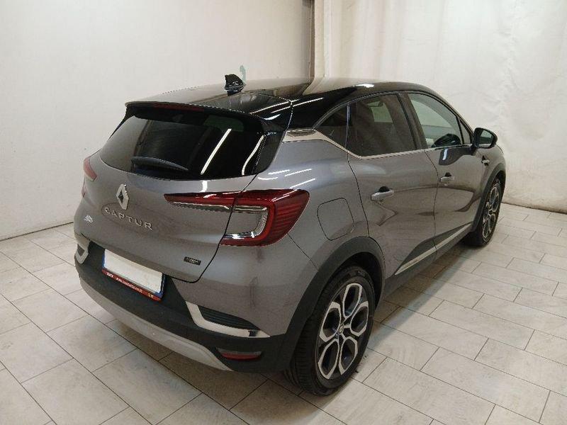 Renault Captur 1.6 E-Tech hybrid Techno Fast Track 145cv auto