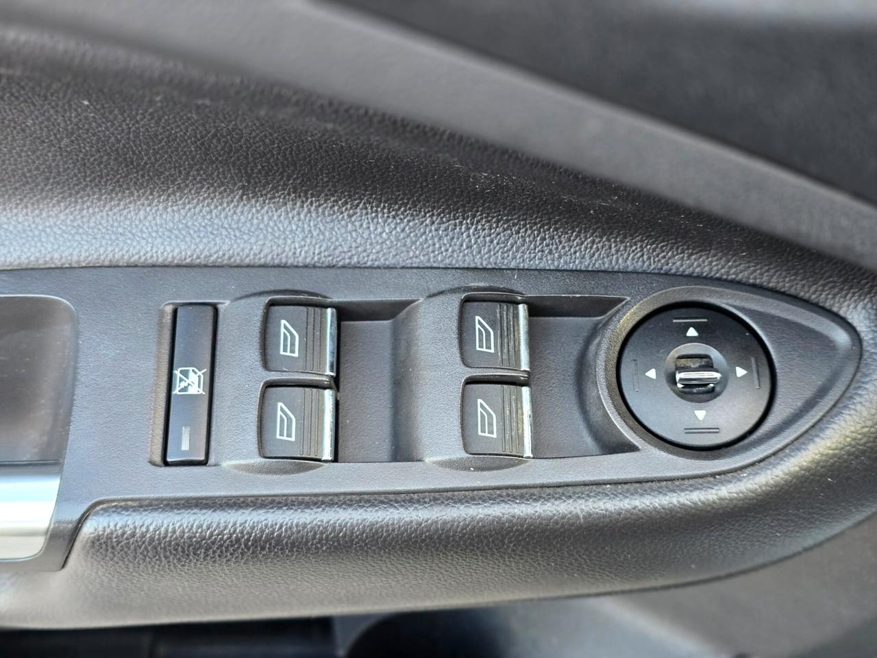 FORD KUGA TITANIUM RESTYLING PERFETTA DI TUTTO