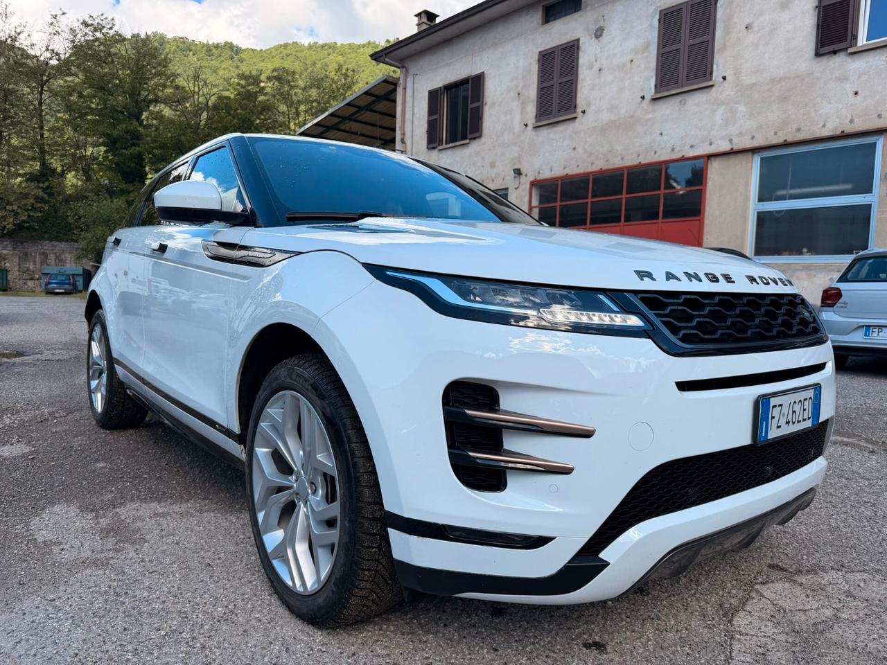 Land Rover Range Evoque 2.0D I4-L.Flw 150 CV R-Dynamic