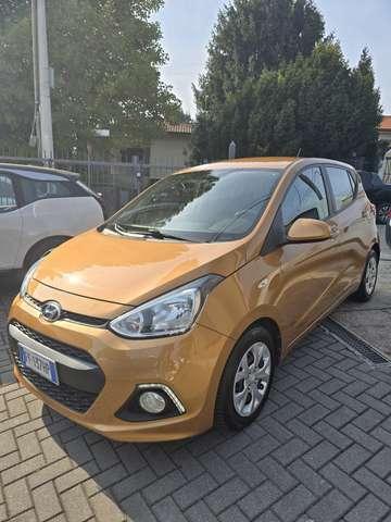 Hyundai i10 1.0 Login E6
