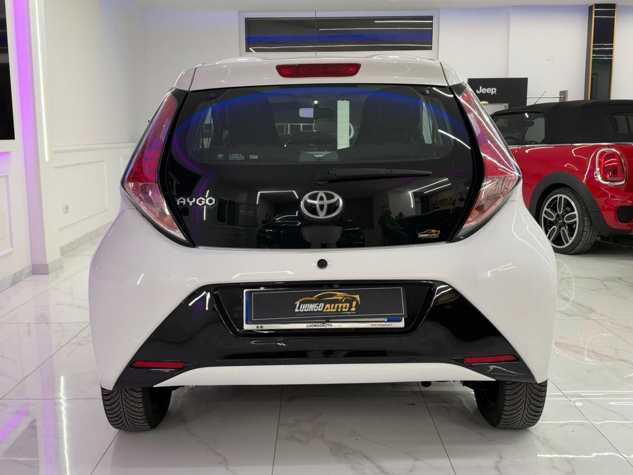 Toyota Aygo 1.0 69Cv Automatica Full Opt-Car Play
