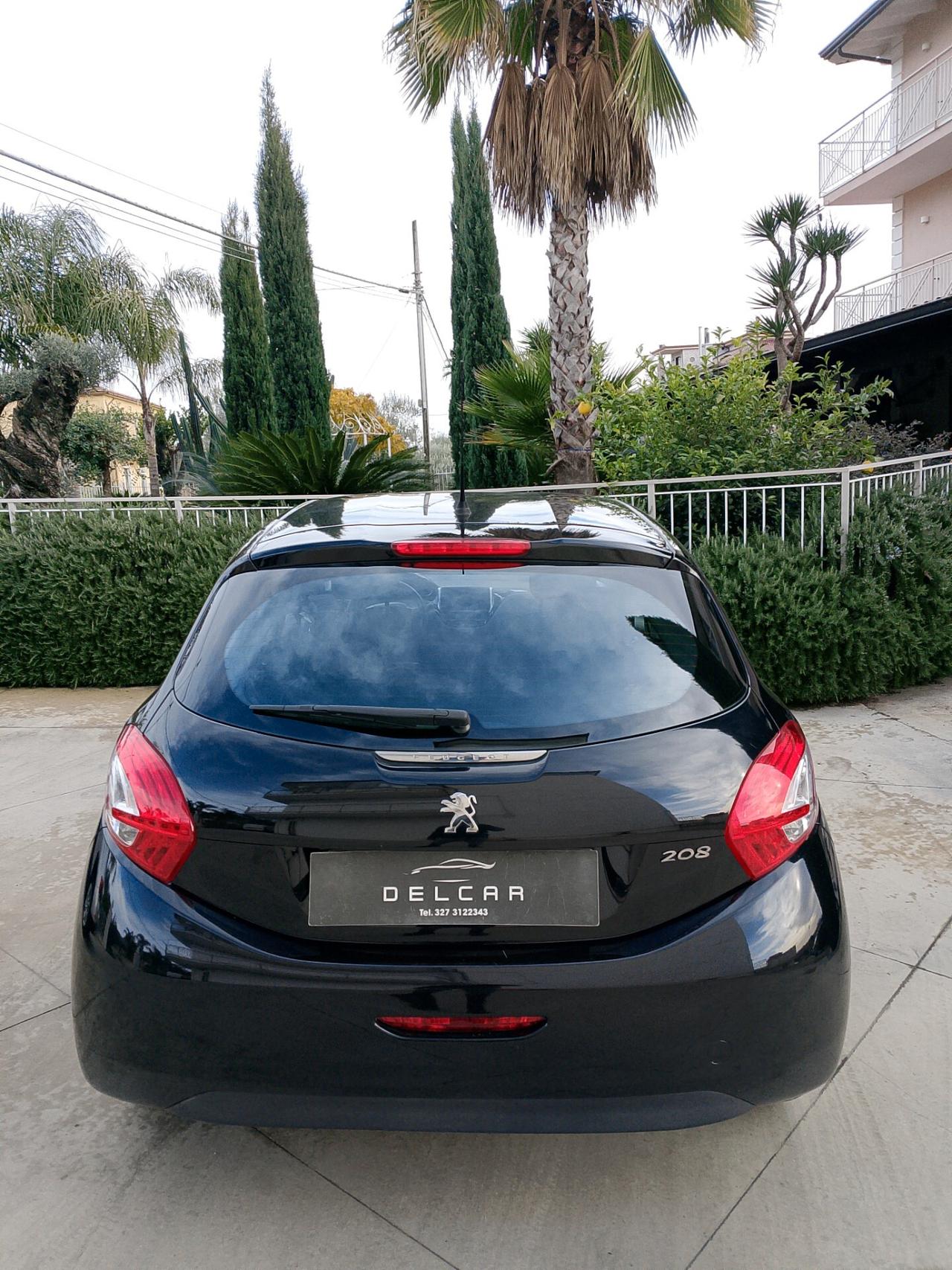 Peugeot 208 1.2 VTi 82 CV 5 porte Allure