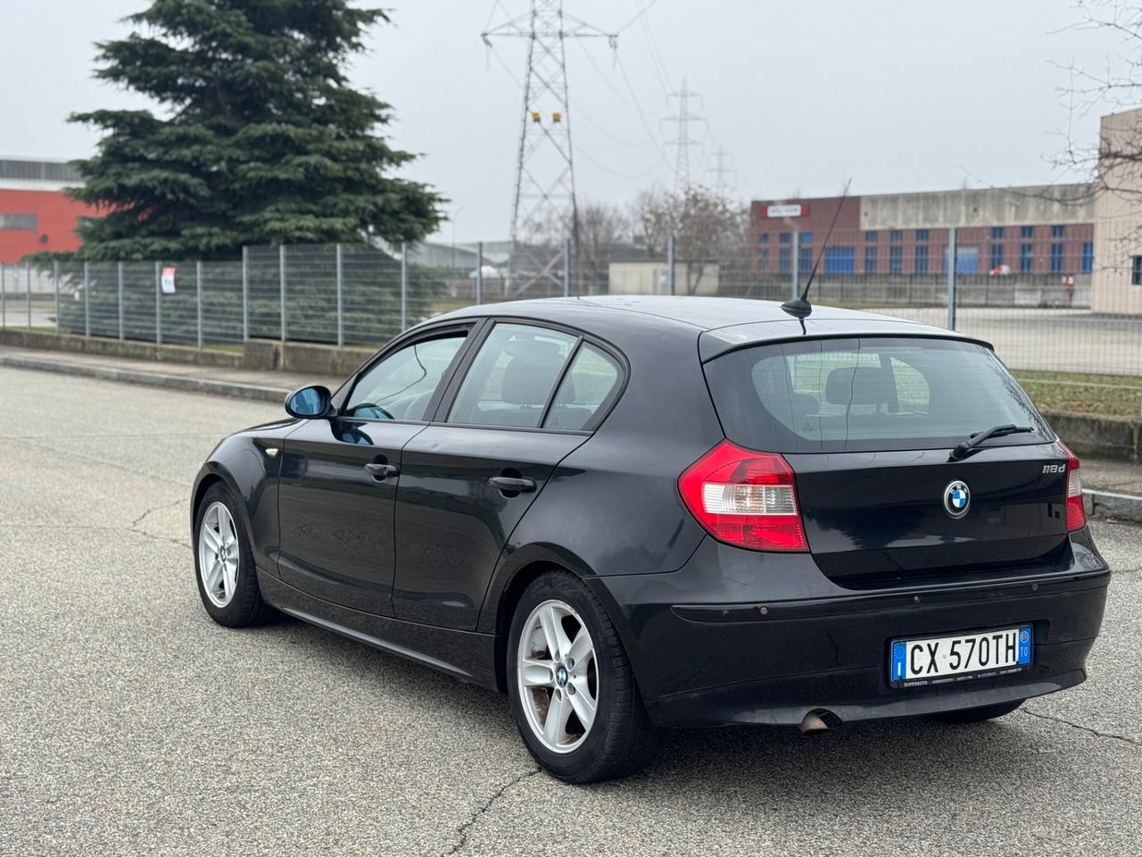 Bmw 118 118d cat 5 porte Futura