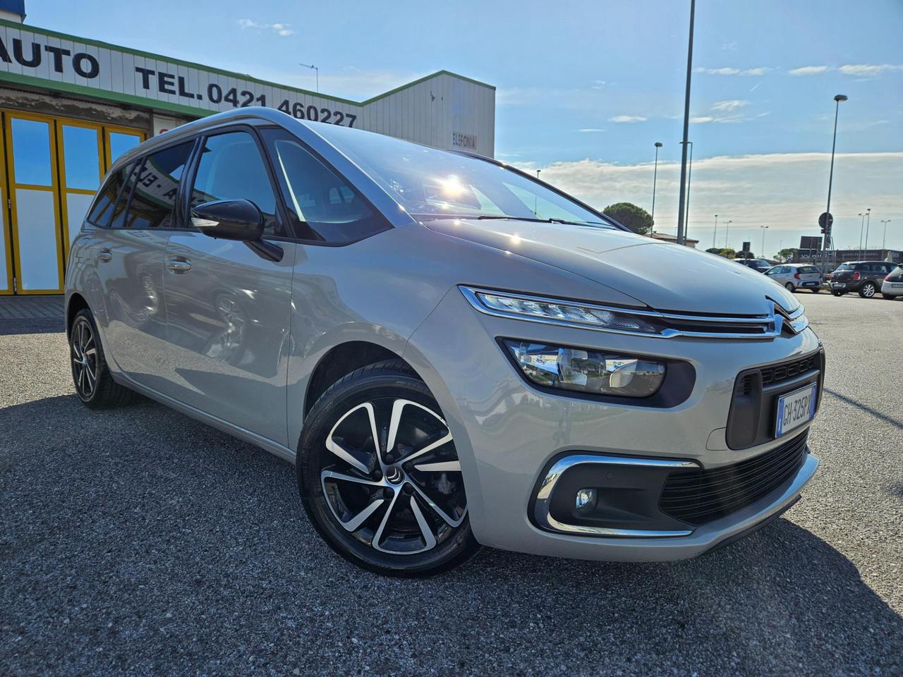 Citroen C4 Grand Spacetourer 1.5 bluehdi Shine s&s 130cv eat8 7 posti