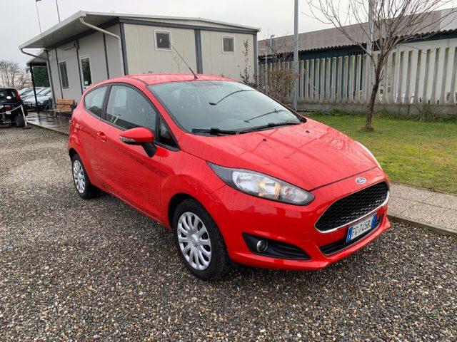 FORD Fiesta 1.4 3 porte Bz.- GPL Black & White Edition