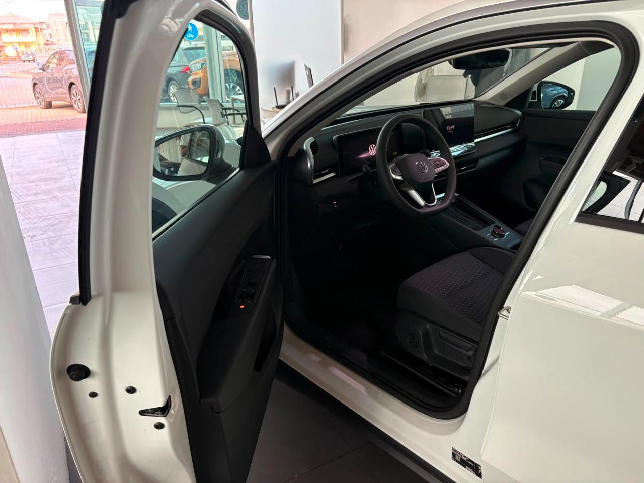 Volkswagen T-Roc 1.5 etsi Life 115cv dsg