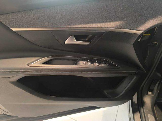 PEUGEOT 3008 2ª serie - BlueHDi 130 S&S EAT8 GT Line