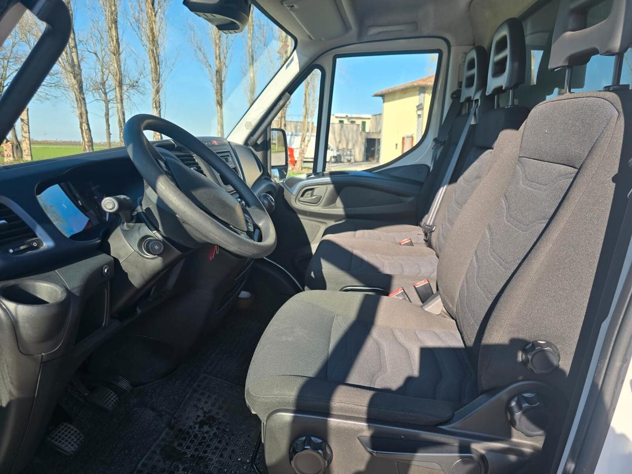 IVECO DAILY 35-180