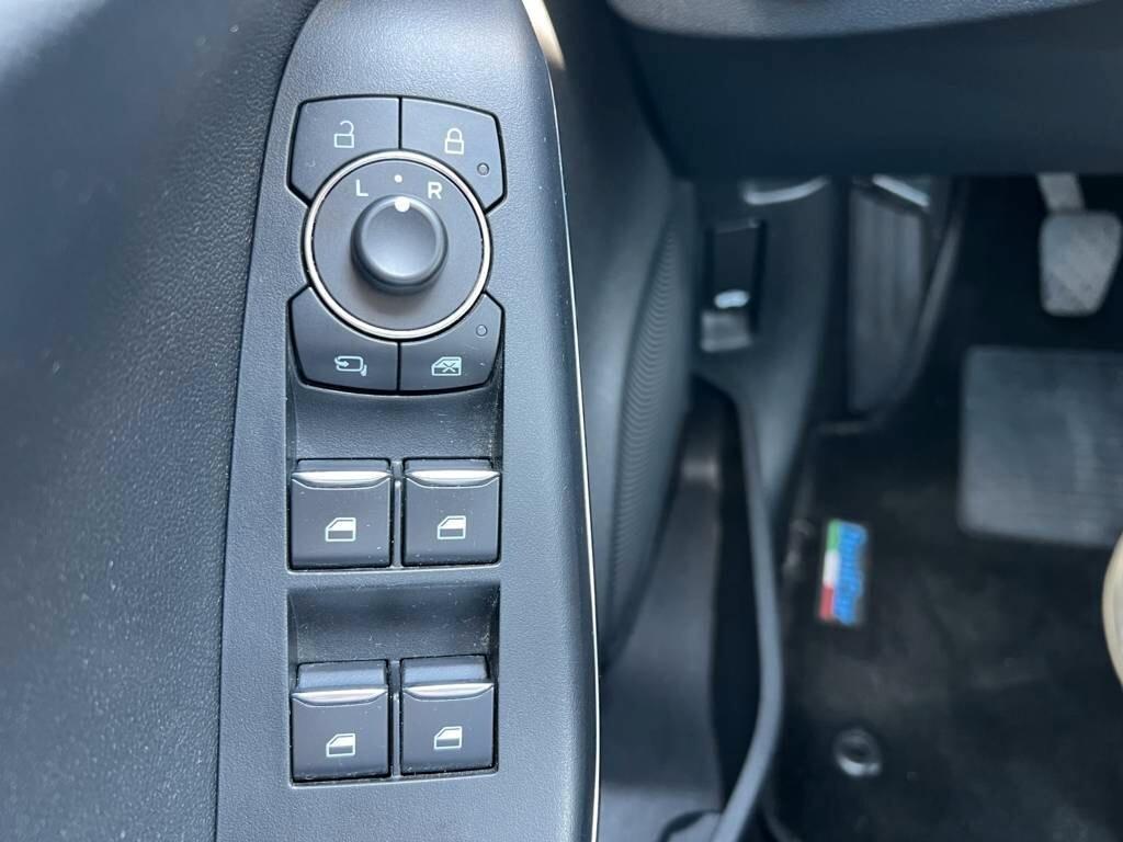 Ford Puma 1.0 EcoBoost Hybrid 125 CV S&S Titanium