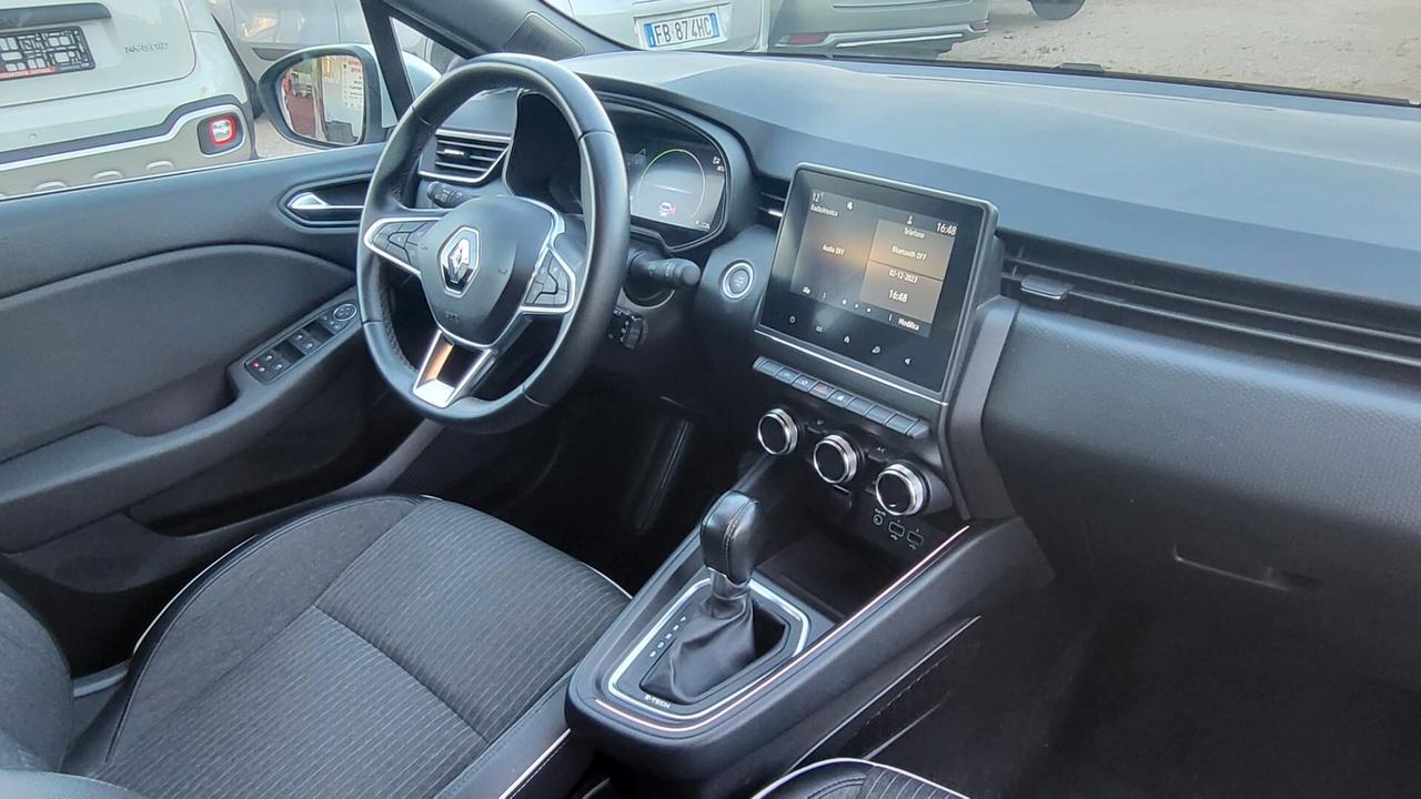 Renault Clio Hybrid E-Tech 140 CV 5 porte Intens