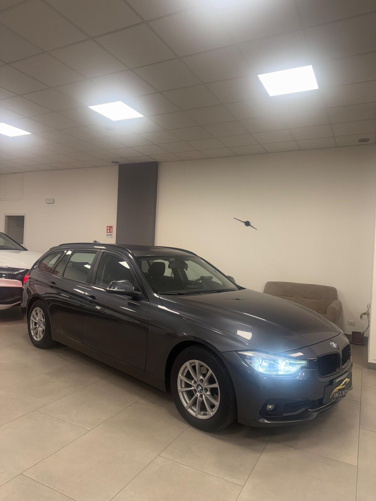 Bmw 318 318d Touring Business Advantage aut.