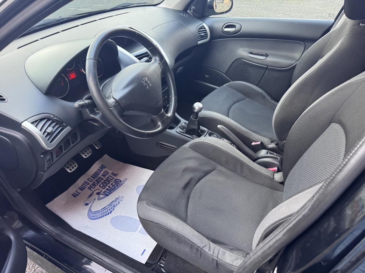 Peugeot 206 Plus 1.1 60CV 5p. Energie