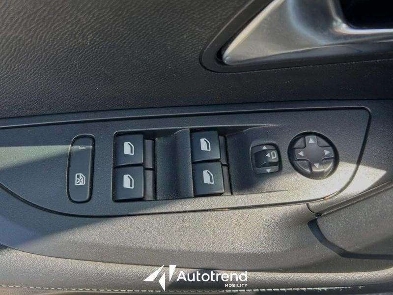 Peugeot 2008 1.5 BlueHDi 130 CV Automatica EAT8 Allure NAVI LED S&S