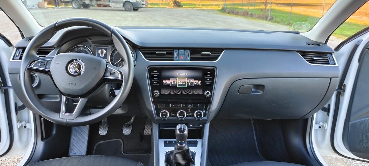 SKODA OCTAVIA 1.0 BENZINA,ANNO 2017