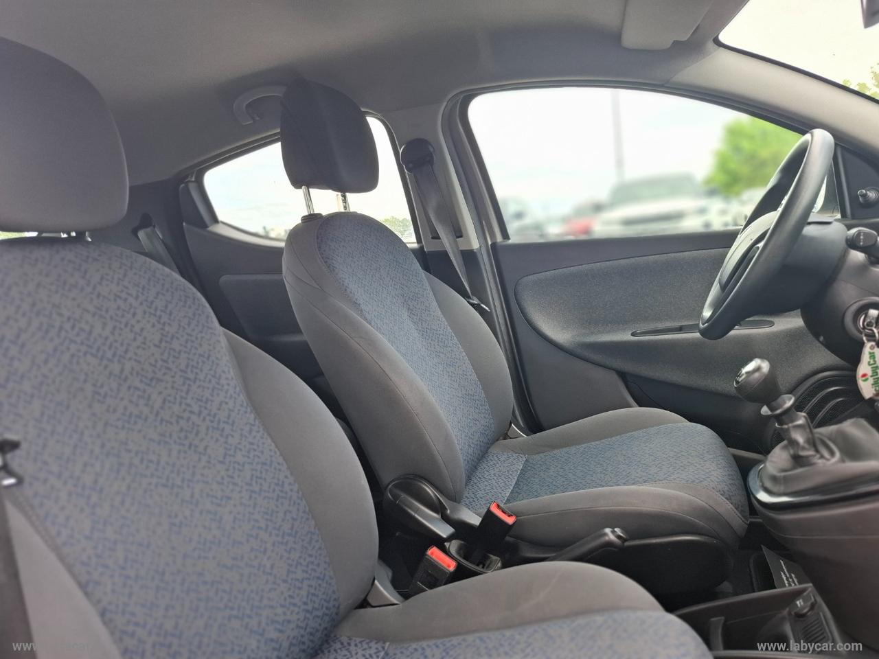 LANCIA Ypsilon 1.0 FireFly 5p.S&S Hybrid Silver