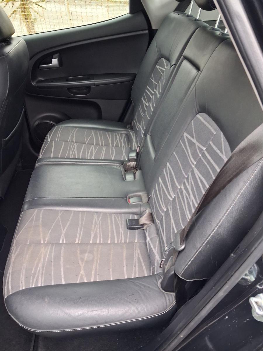 KIA - Venga - 1.6 CRDi VGT TX