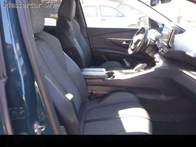 PEUGEOT 5008 5008 II 2021 1.5 bluehdi Allure Pack s - GK009RD