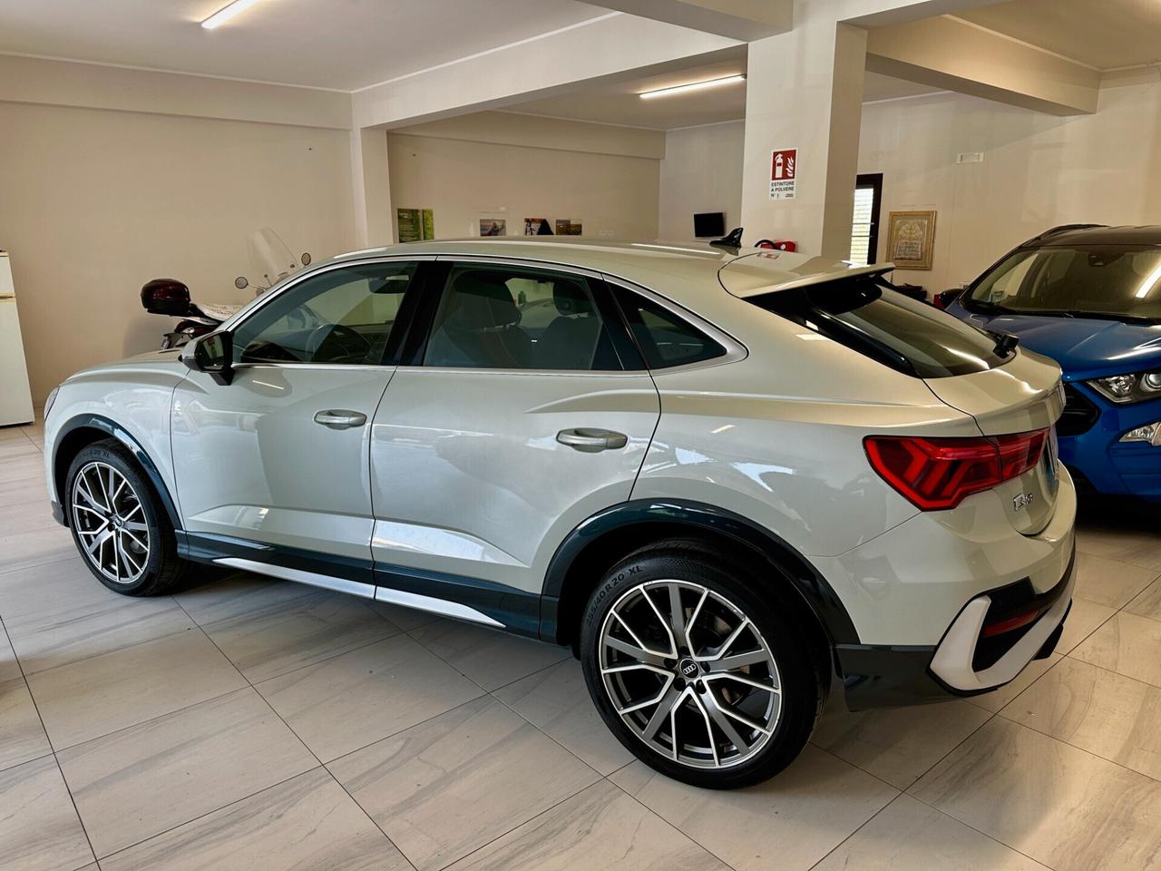 Audi Q3 40 TDI quattro S tronic line edition