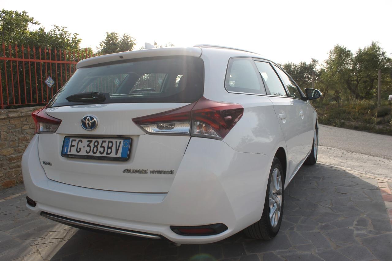 Toyota Auris Touring Sports 1.8 Hybrid Business