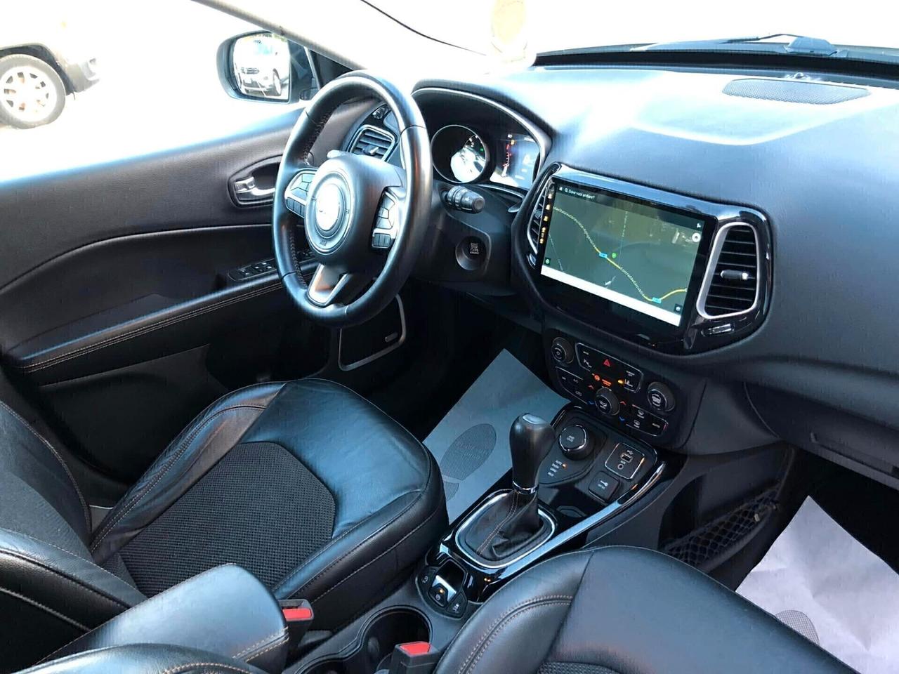 Jeep Compass 2.0 mtj 4WD Limited 2017 bi-color