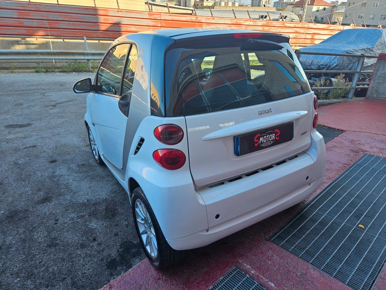 Smart ForTwo 1000 52 kW MHD coupé passion