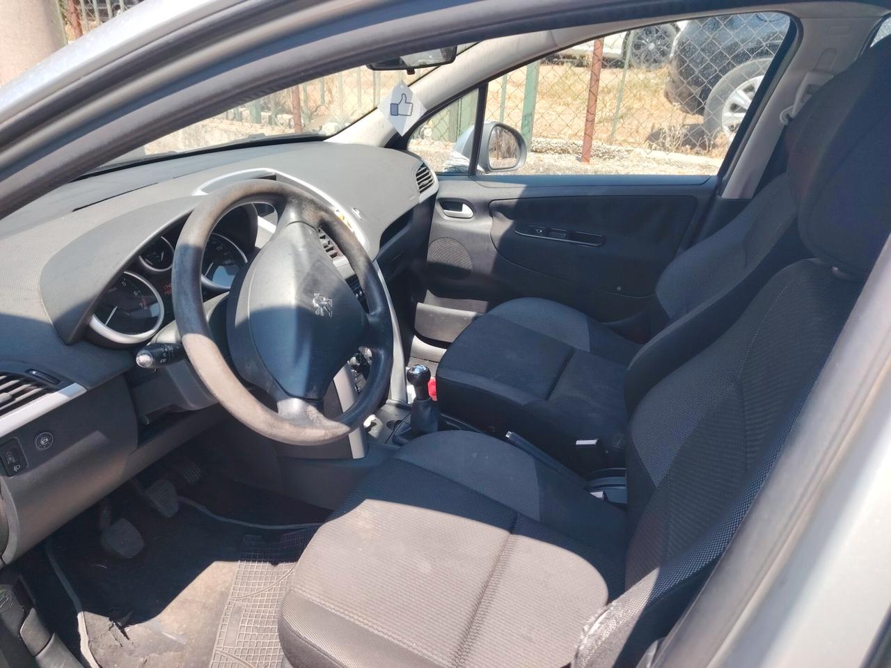 Peugeot 207 1.4 8V 75CV 5p. Energie ECO GPL