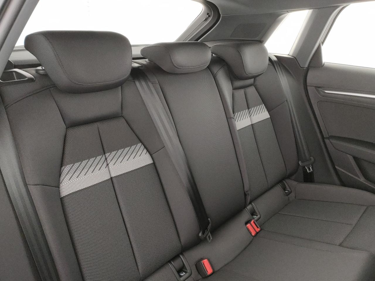 Audi A3 sportback 1.5 tfsi e business advanced 204cv s-tronic