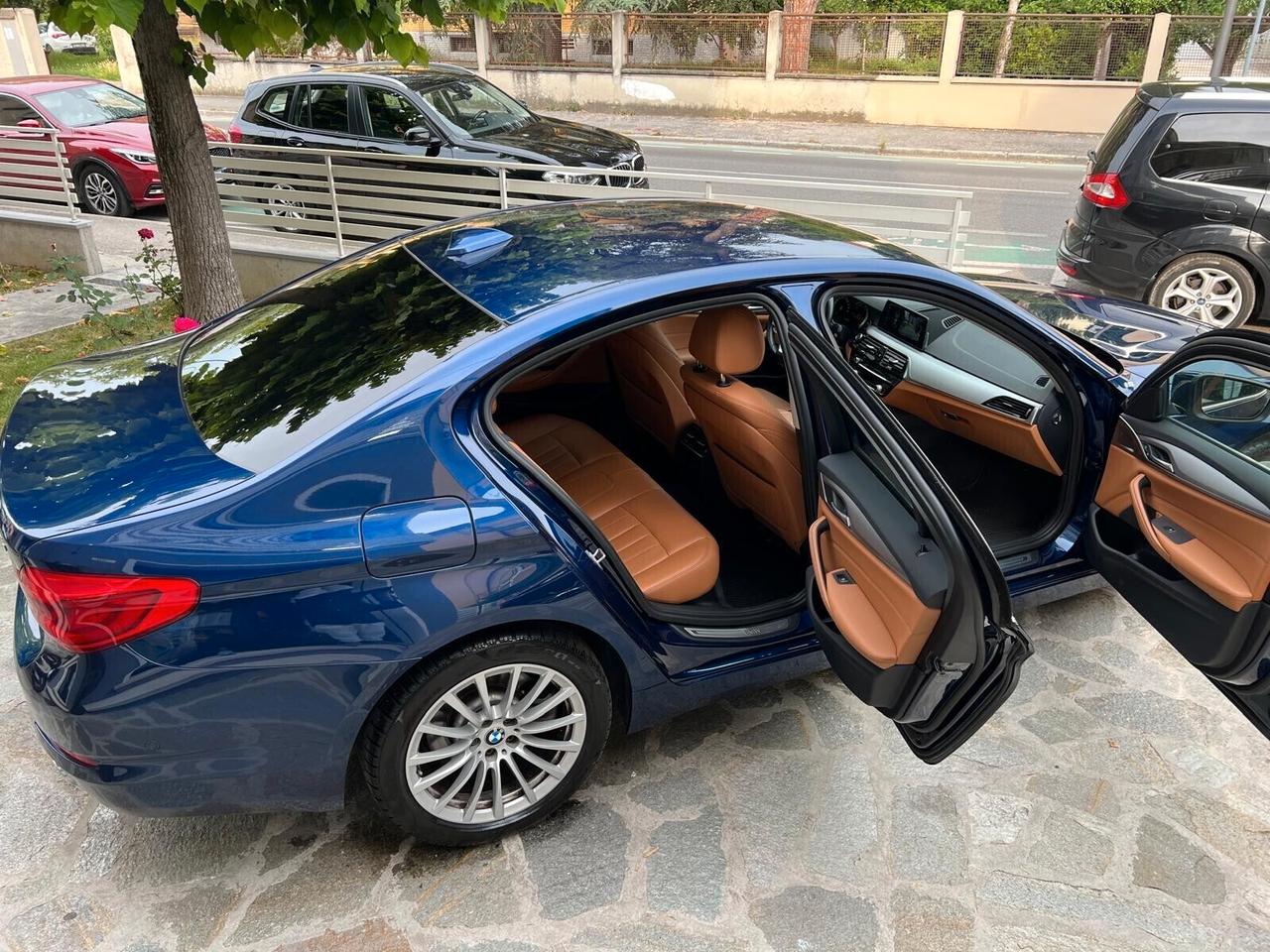 BMW 525D LUXURY 231cv