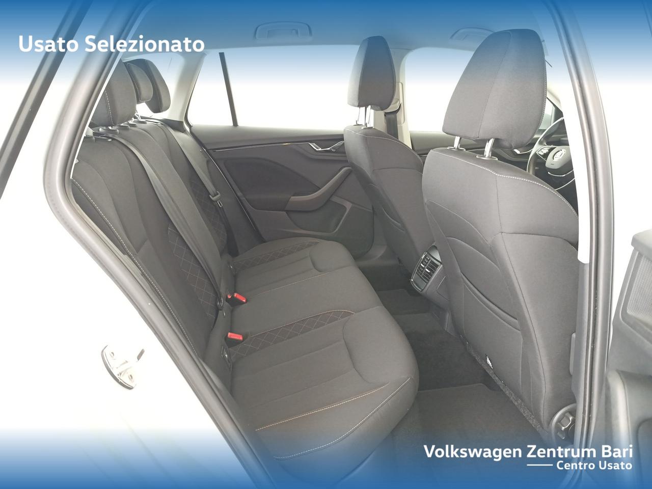 Skoda Kamiq 1.0 tsi ambition 95cv