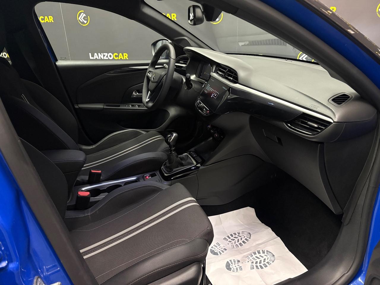 Opel Corsa 1.2 GS LINE