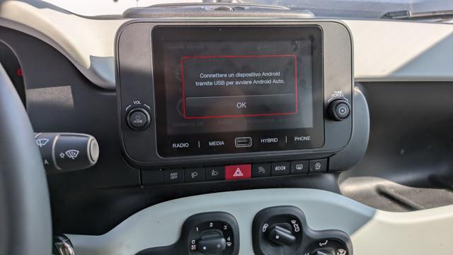 FIAT Panda Pandina Hybrid 1.0 70cv ANDROD/IOS DIGITAL COCKPIT