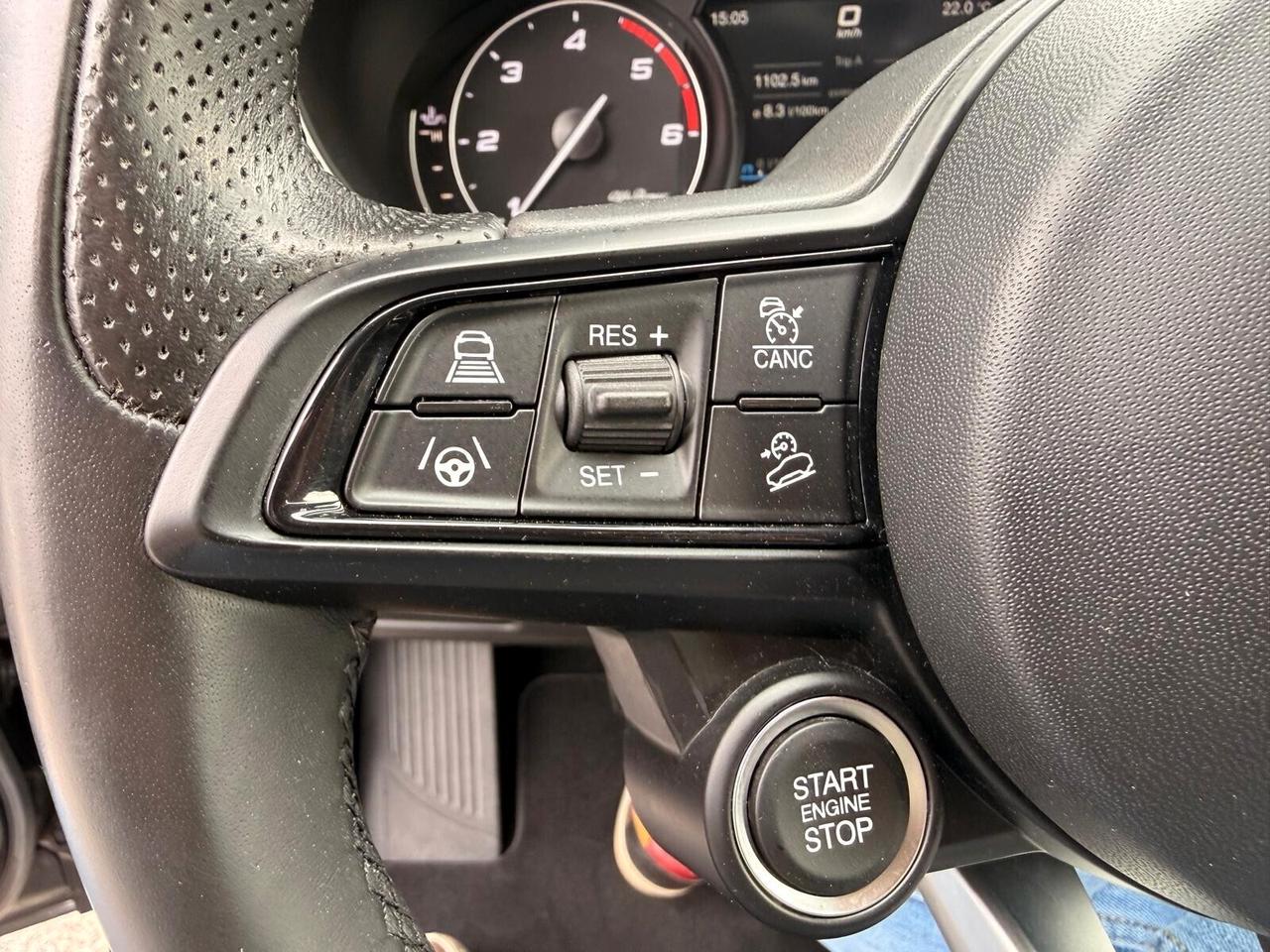 Alfa Romeo Stelvio 2.2 Turbodiesel 190 CV AT8 Q4 Executive 18"