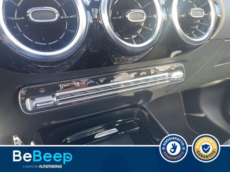Mercedes-Benz GLA 180 D PREMIUM AUTO