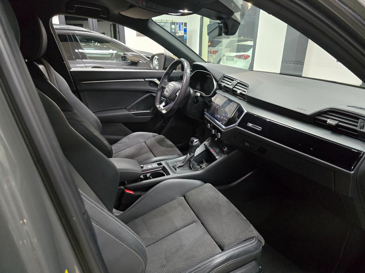 Audi Q3 SPB 35 TDI S tronic line