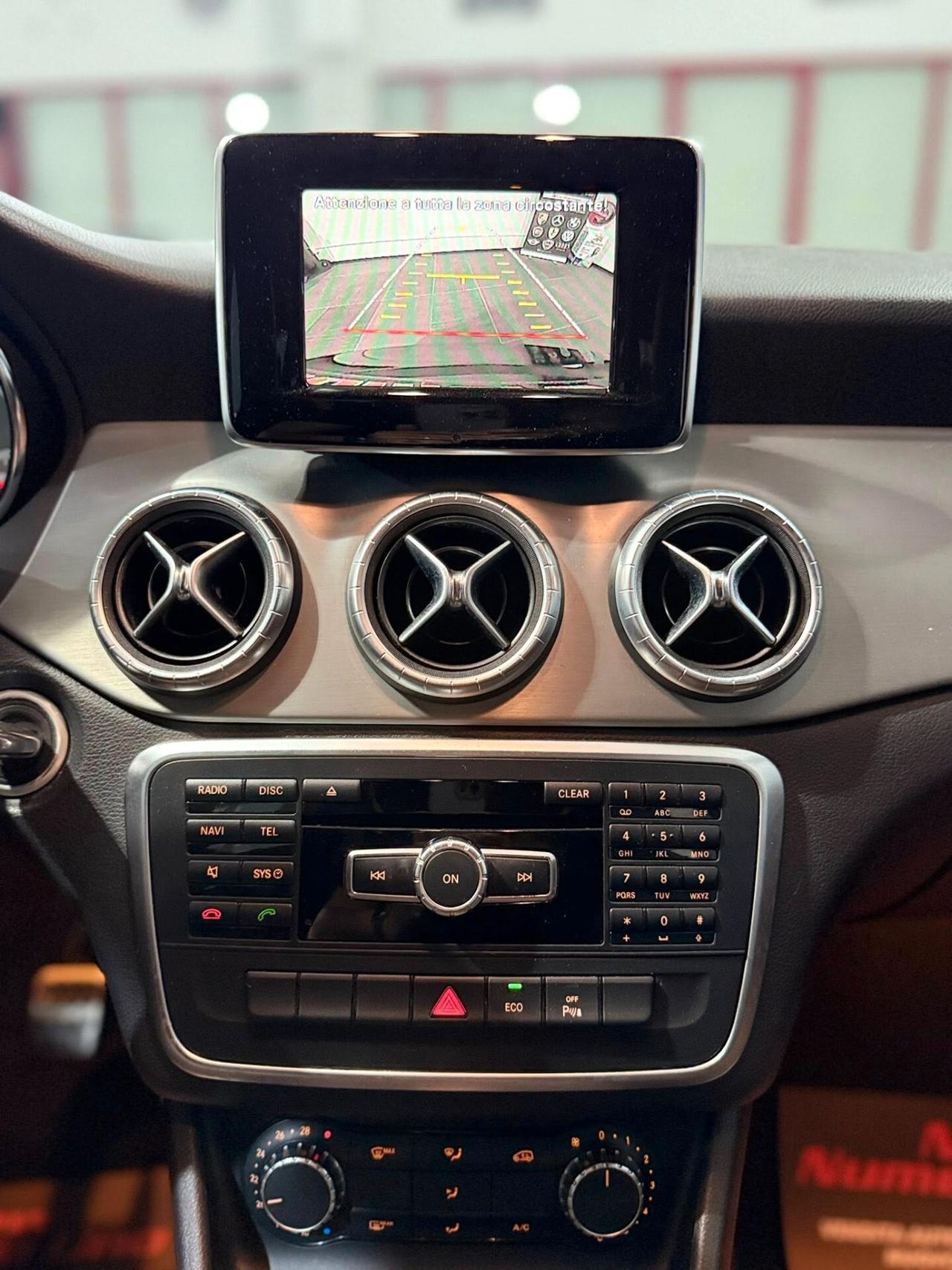 Mercedes CLA 200 CDI Premium Amg 136cv 2014