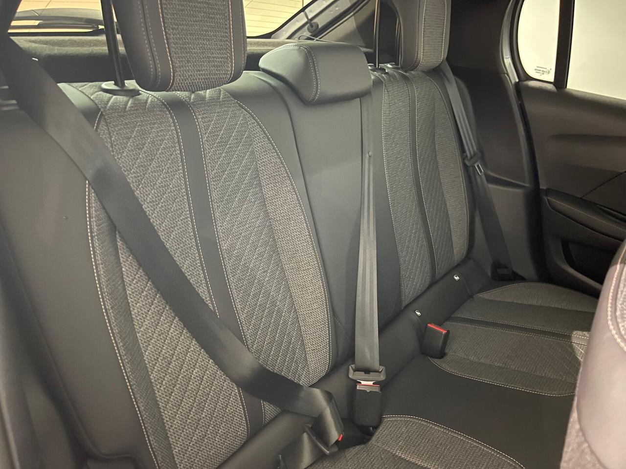 Peugeot 208 1.2 100cv 5 porte Allure NO VINCOLO DI FINANZIAMENTO