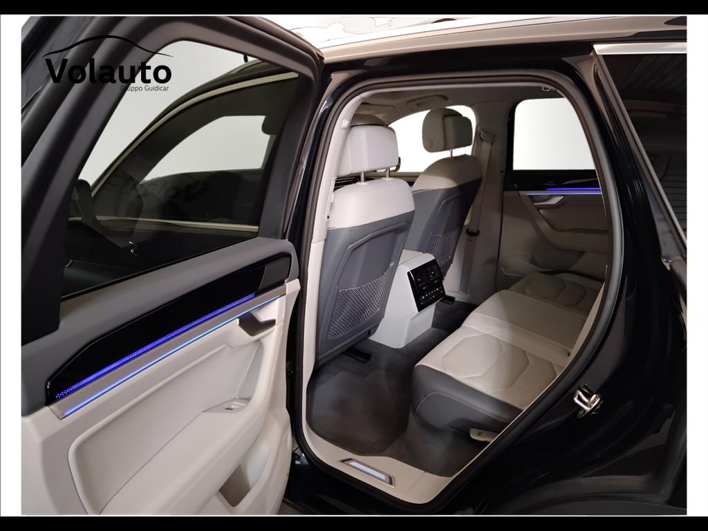 VOLKSWAGEN Touareg III 2018 - Touareg 3.0 V6 tdi Elegance 231cv tiptronic