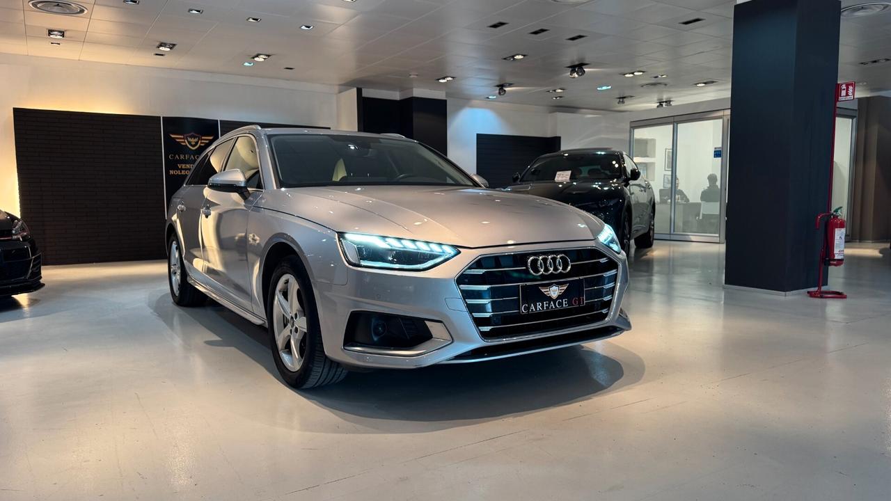 AUDI A4 AVANT S TRONIC SLINE - 2022