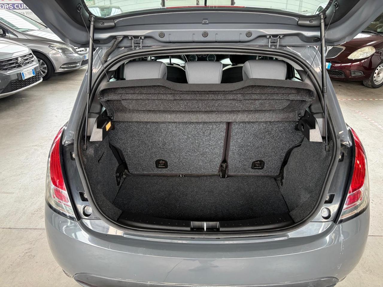 Lancia Ypsilon 1.2 69 CV 5 porte Elle