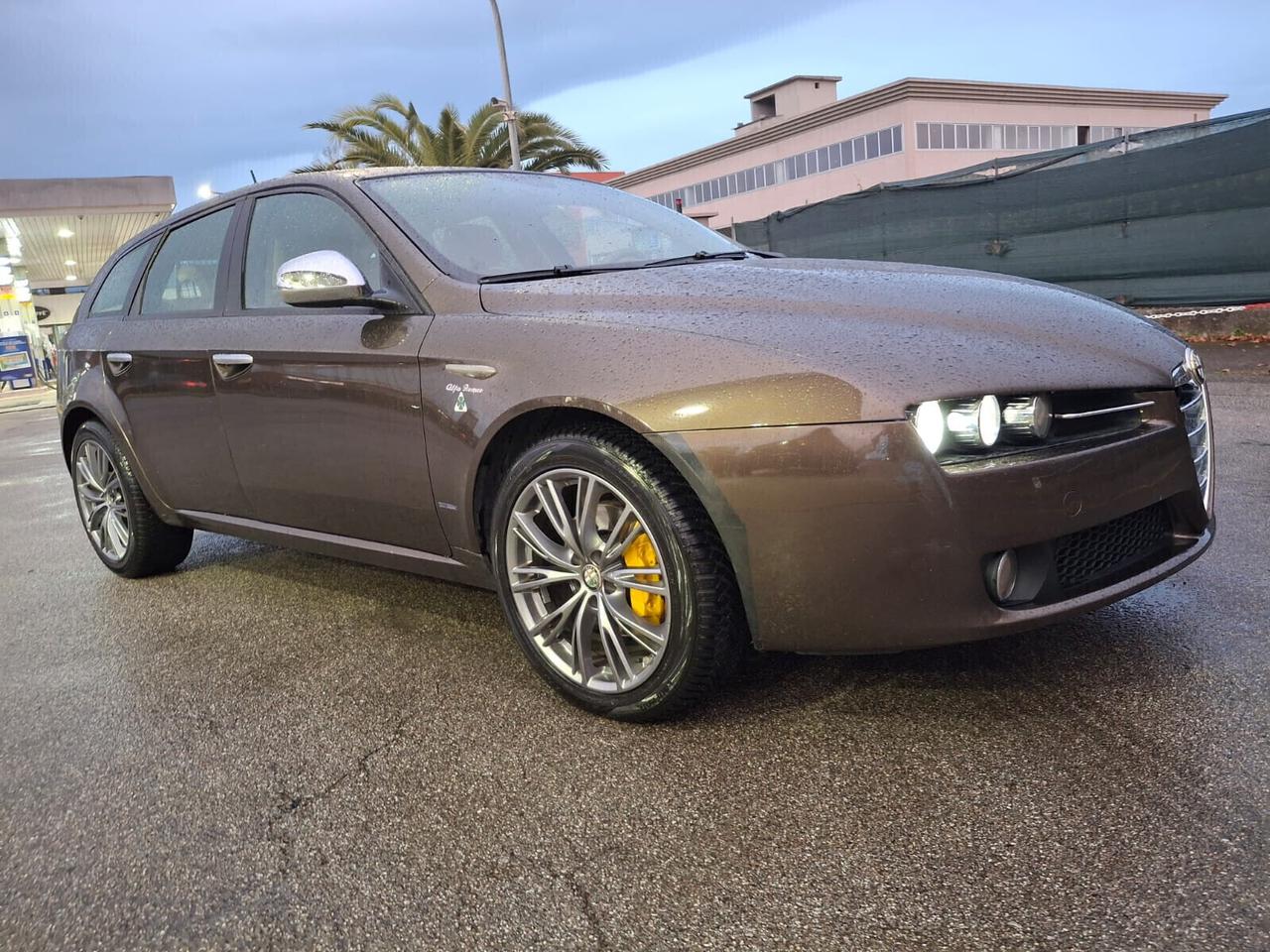 Alfa Romeo 159 1.9 JTDm 16V Sportwagon-COMMERCIANTI-