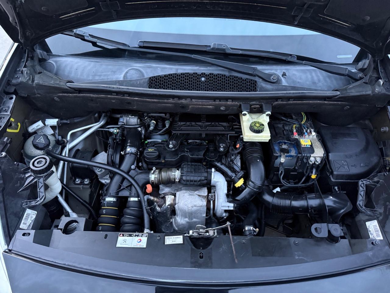 Peugeot Partner 1.6 HDi 92CV AUTOCARRO