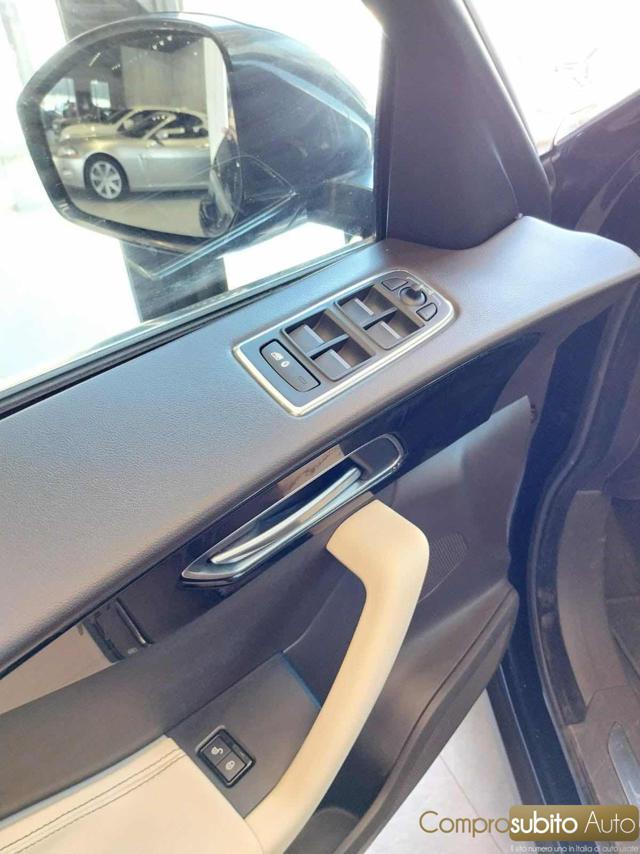 JAGUAR F-Pace 2.0 D 180 CV aut. Prestige