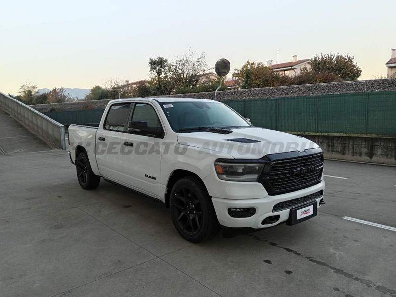 Dodge RAM LARAMIE RAM Crew Cab 4x4 Laramie Black